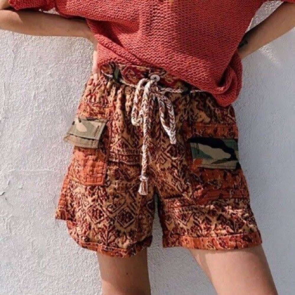 FREE PEOPLE Dakota Skies Stitched Kantha Shorts - S - Picture 1 of 12
